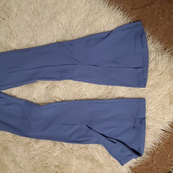 Yogalicious Lux Mia Leggings FLARED High Rise Women’s Gray Leggings Sz Small - Picture 4 of 7